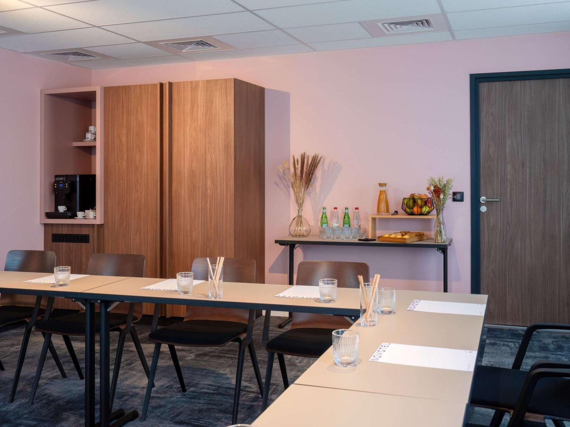 Novotel Rouen Centre Cathedrale Εξωτερικό φωτογραφία
